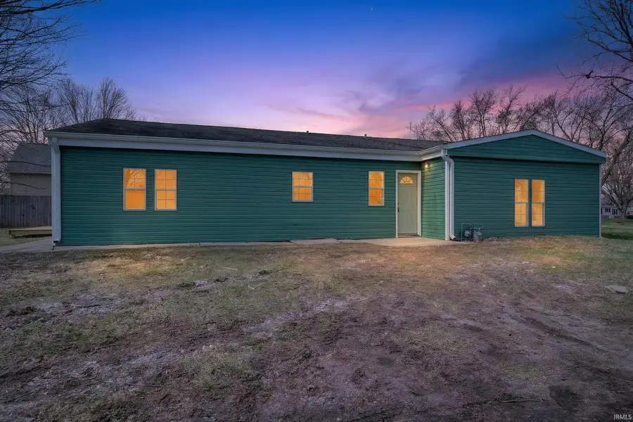 600 W 11th Street, Jonesboro, IN 46938 - #2