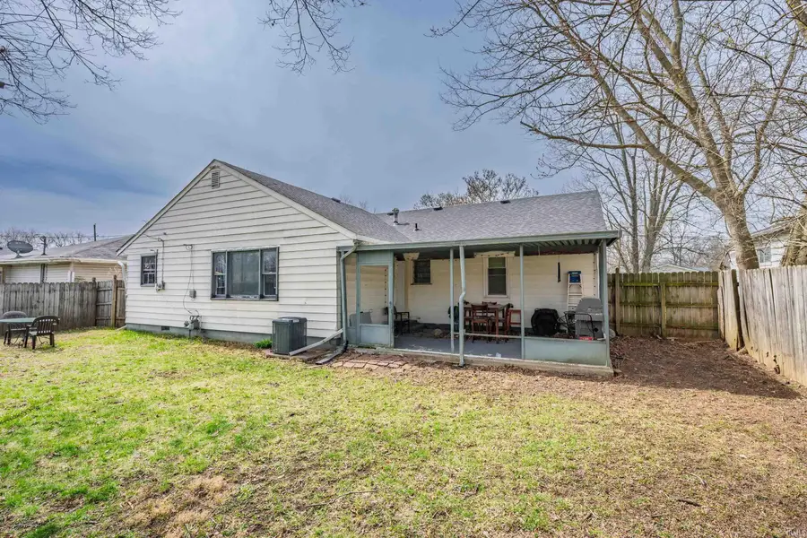 2500 N Rosewood Avenue, Muncie, IN 47304 - #2