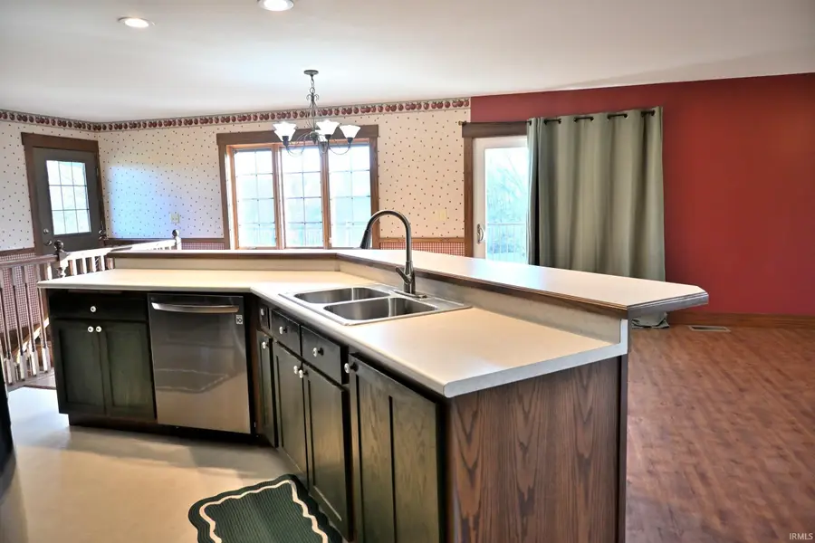 999 E 520 N Road, Jasper, IN 47546 - #3