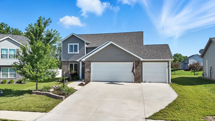 687 Sully Court, Angola, IN 46703 - #2