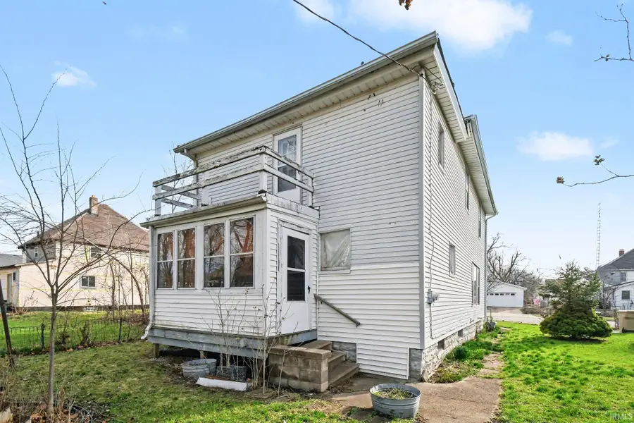 807 Diamond Avenue, South Bend, IN 46628 - #3