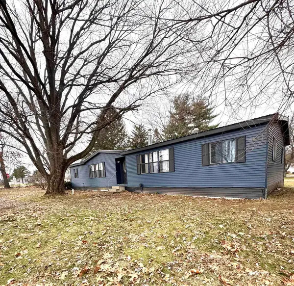 12514 Bonnie Lane, Middlebury, IN 46540