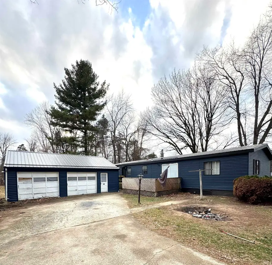 12514 Bonnie Lane, Middlebury, IN 46540 - #2