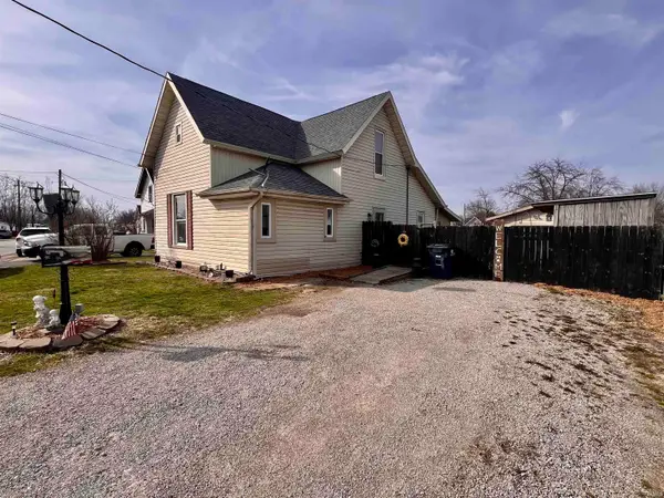 6 Blinn Avenue, Frankfort, IN 46041