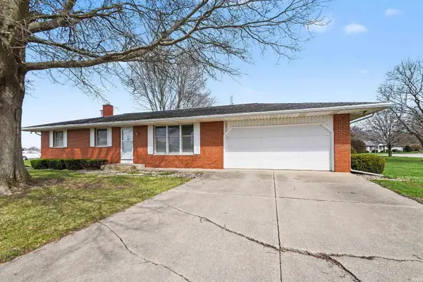 283 Meadowlark Lane, Bremen, IN 46506