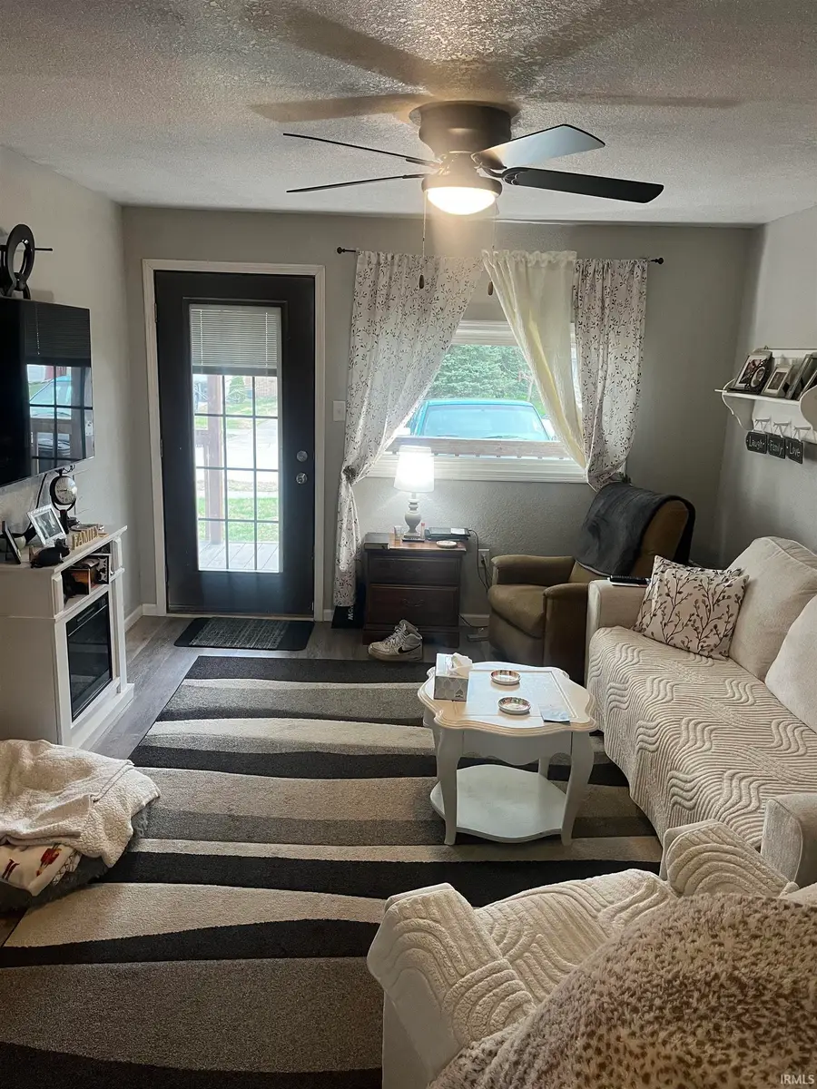 2713 Prairie Grove Drive Drive, Fort Wayne, IN 46809 - #3