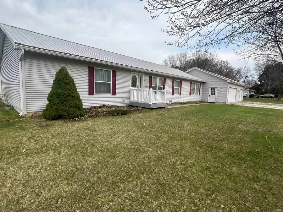 5390 E Brown Road, Leesburg, IN 46538 - #2