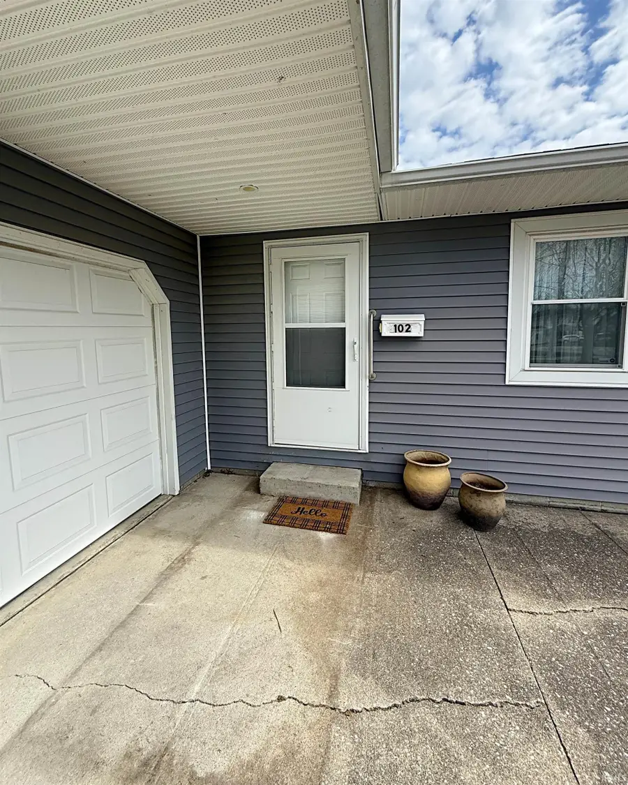 102 Sycamore Street, Washington, IN 47501 - #2