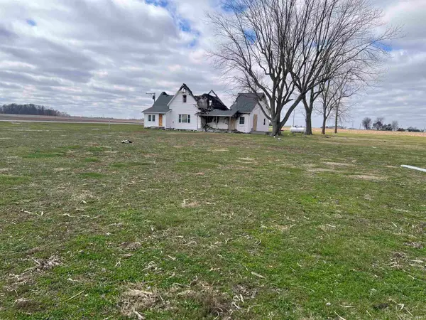 10758 E 400 North, Greentown, IN 46936