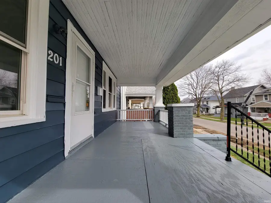 201 E Wildwood Avenue, Fort Wayne, IN 46806 - #3