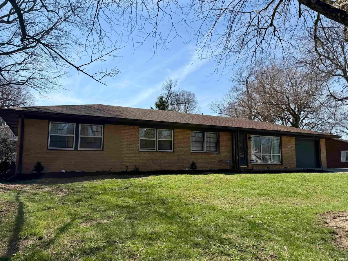 4801 W Peachtree Lane, Muncie, IN 47304 - #1