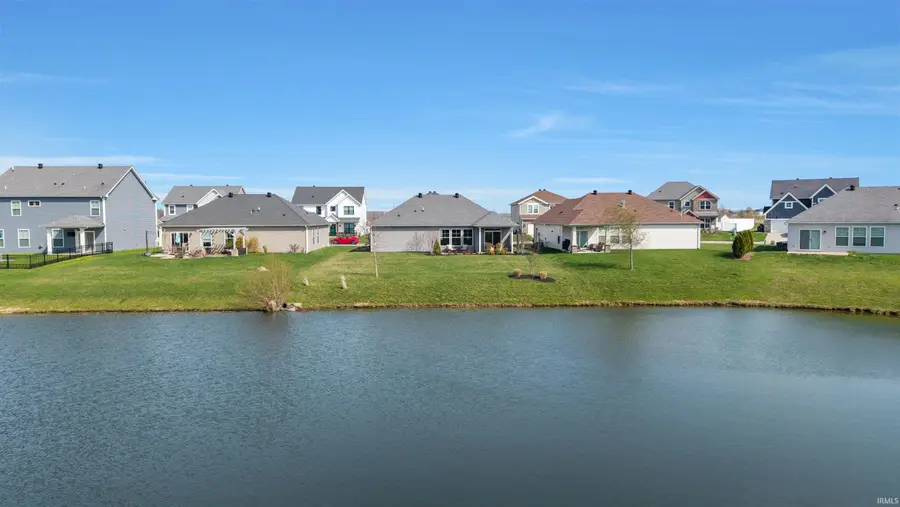 4853 White Chapel Drive, Newburgh, IN 47630 - #2