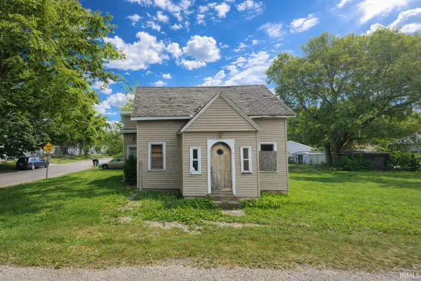 927 W 15th Street, Muncie, IN 47302