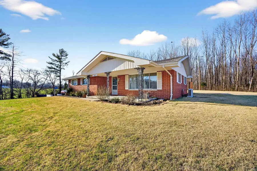 895 St Rd 60 E, Mitchell, IN 47446 - #2