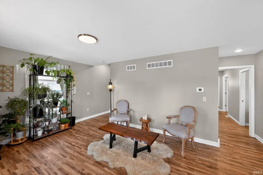 1544 E Edgar Avenue, Mishawaka, IN 46545 - #3