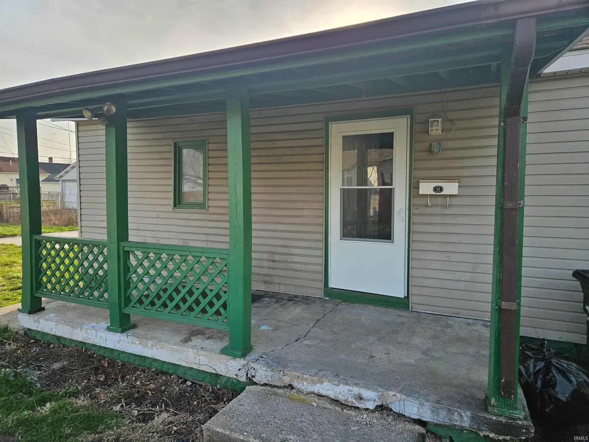 309 W 8th Street, Muncie, IN 47302 - #1