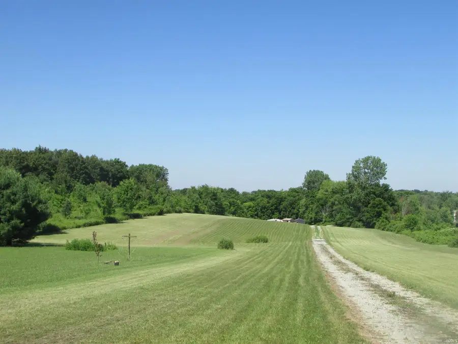 5897 S 775 E Street, Pierceton, IN 46562 - #3