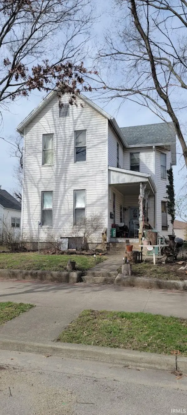 1003 S 4th Street, Terre Haute, IN 47807