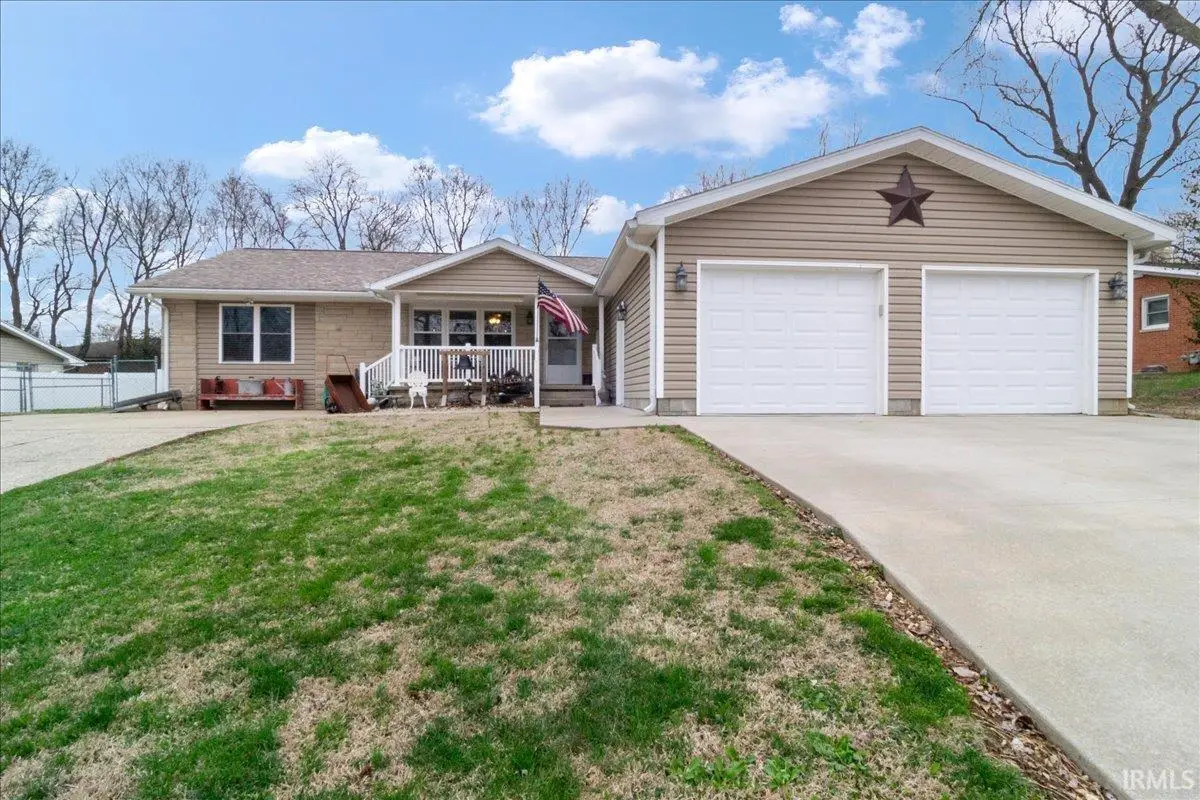 115 S Broadview Circle, Princeton, IN 47670 - #1