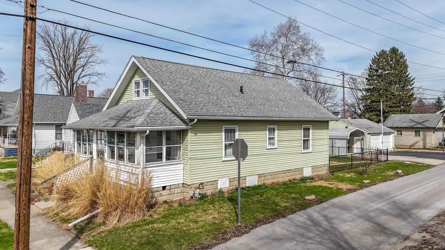 1071 Henry Street, Huntington, IN 46750 - #3