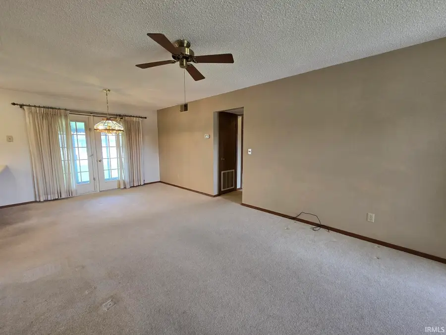 731 Riley Road, Kendallville, IN 46755 - #2