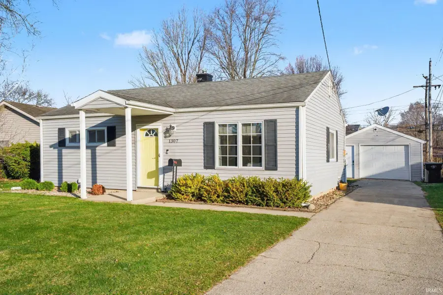 1307 Byron Drive, South Bend, IN 46614 - #3