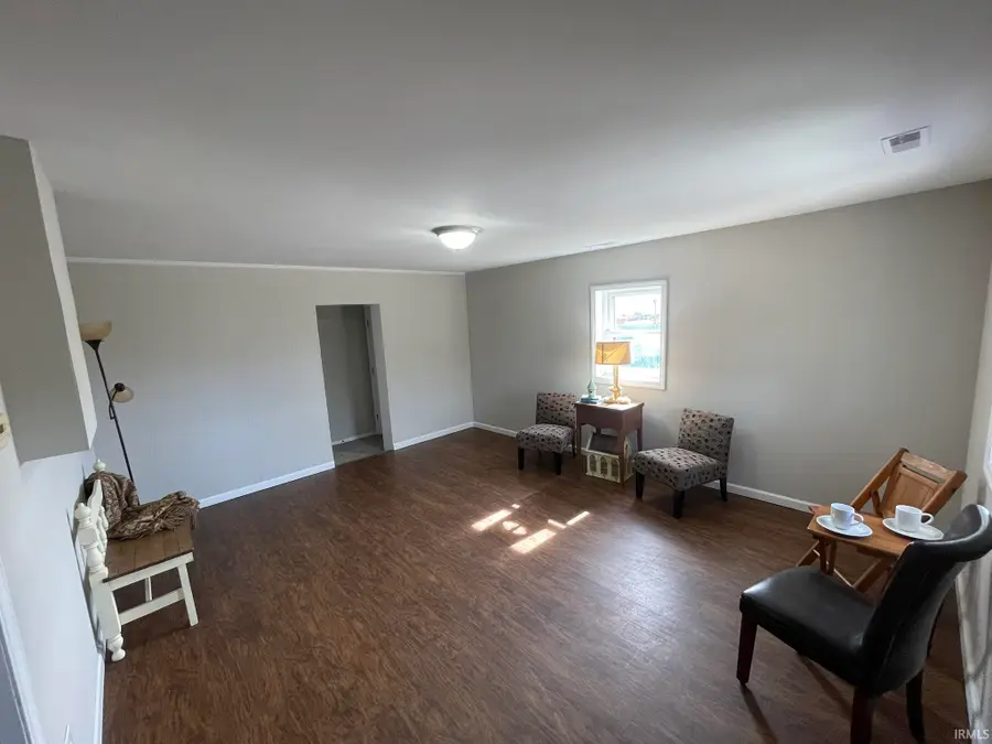 1008 S 14th Street, Vincennes, IN 47591 - #2