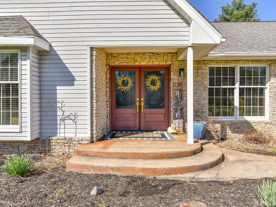 3920 S Deerfield Drive, Bloomington, IN 47401 - #3