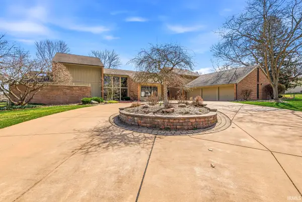 16976 Shandwick Lane, Granger, IN 46530