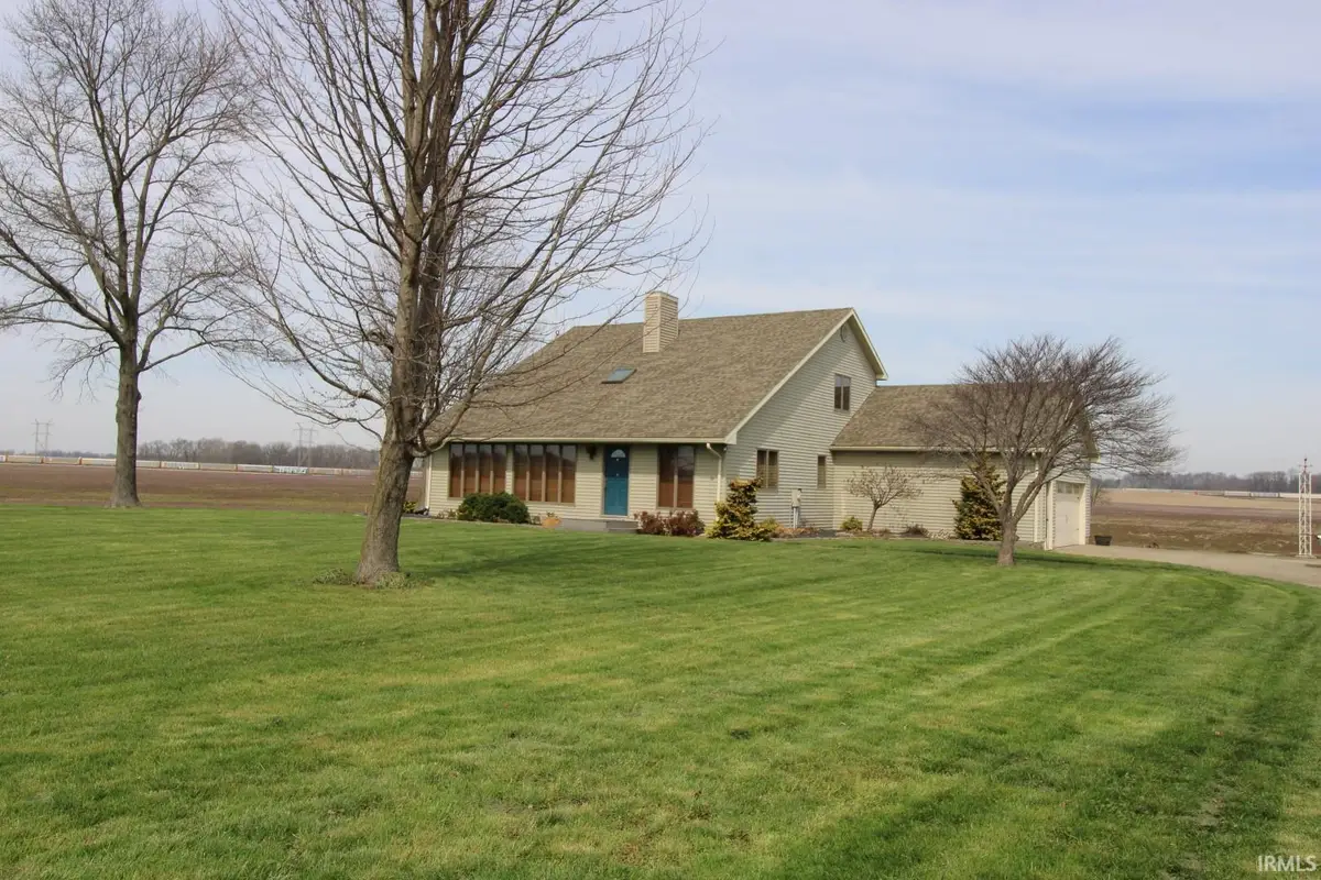 2720 E 250 S, Princeton, IN 47670 - #1