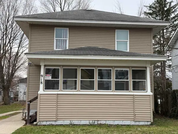 918 E Bowman Street, South Bend, IN 46613