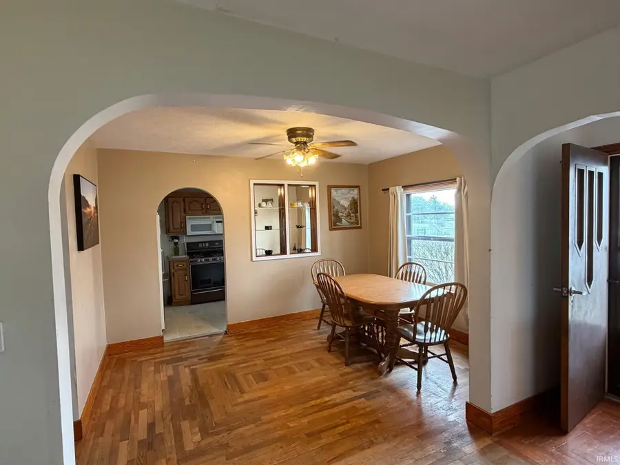 404 W Lake Street, Topeka, IN 46571 - #2