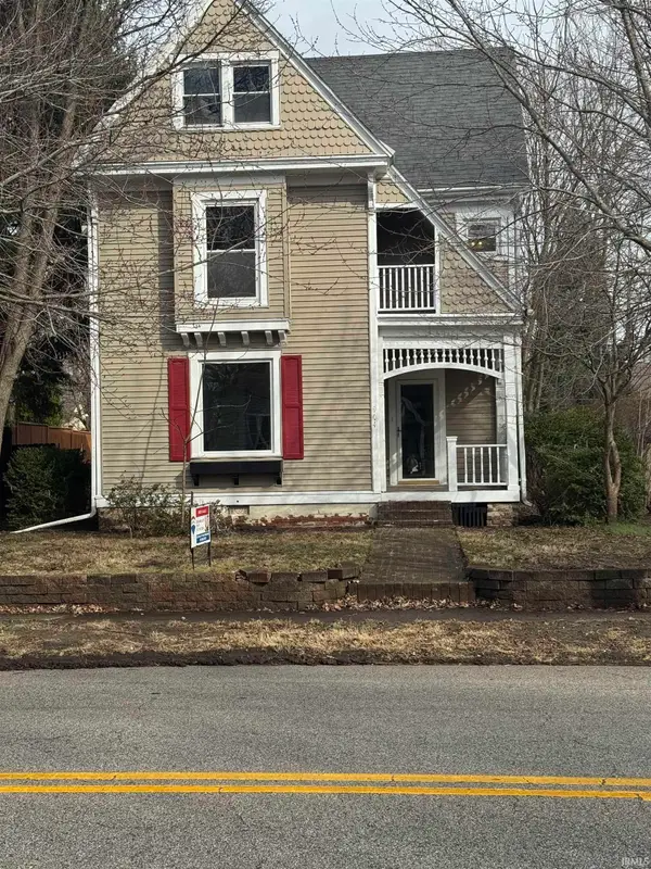 904 W Wabash Avenue, Crawfordsville, IN 47933