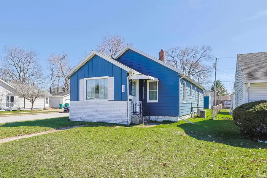 239 E Edgar Avenue, Mishawaka, IN 46545 - #2