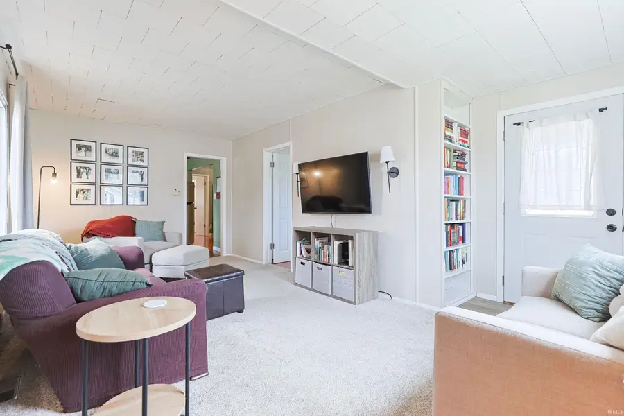 239 E Edgar Avenue, Mishawaka, IN 46545 - #3