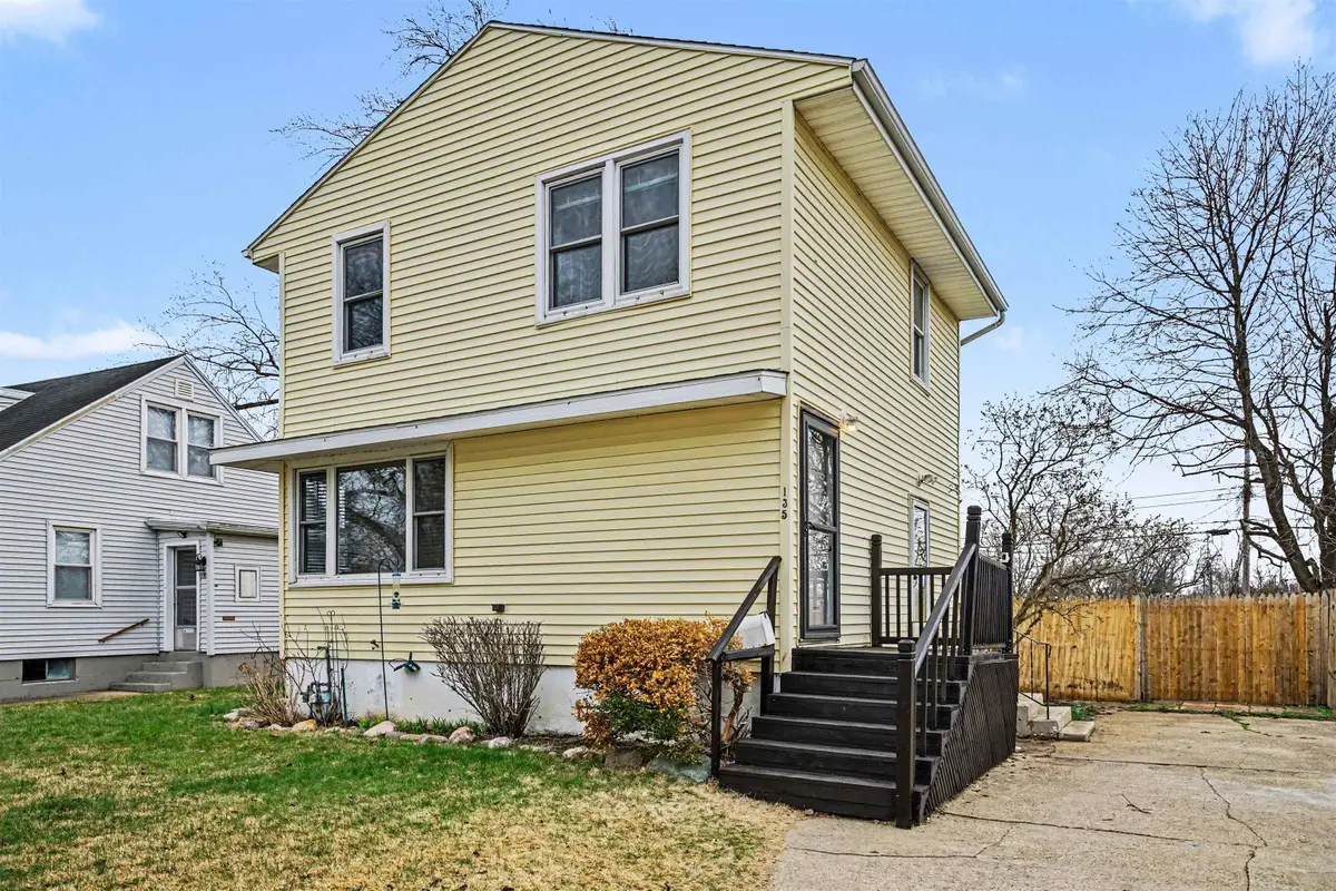 135 Guam Avenue, Mishawaka, IN 46545 - #1