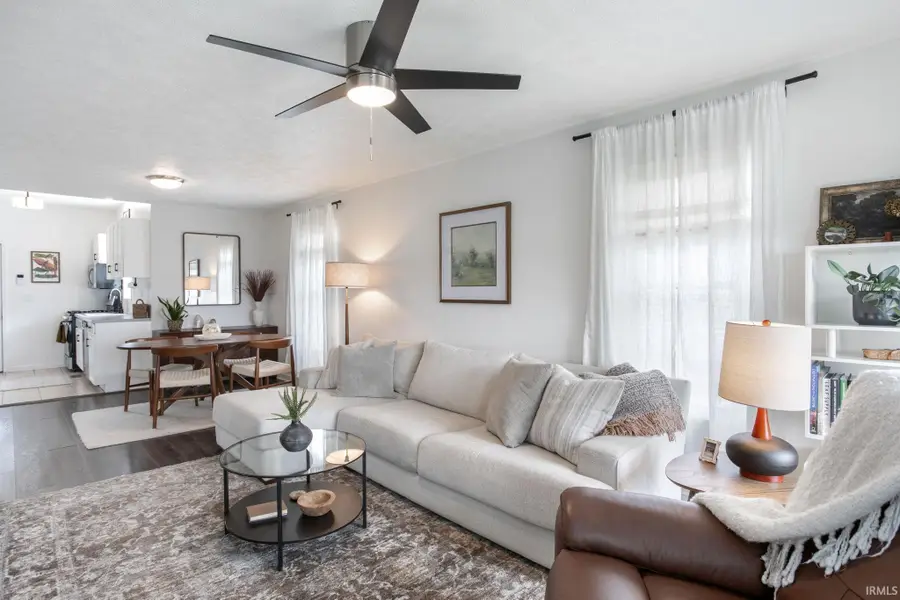 1749 Linden Avenue, Mishawaka, IN 46544 - #3