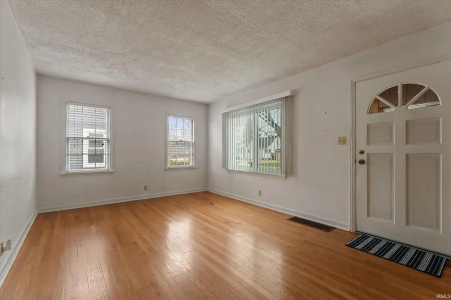 2111 Inglewood Place, South Bend, IN 46616 - #2