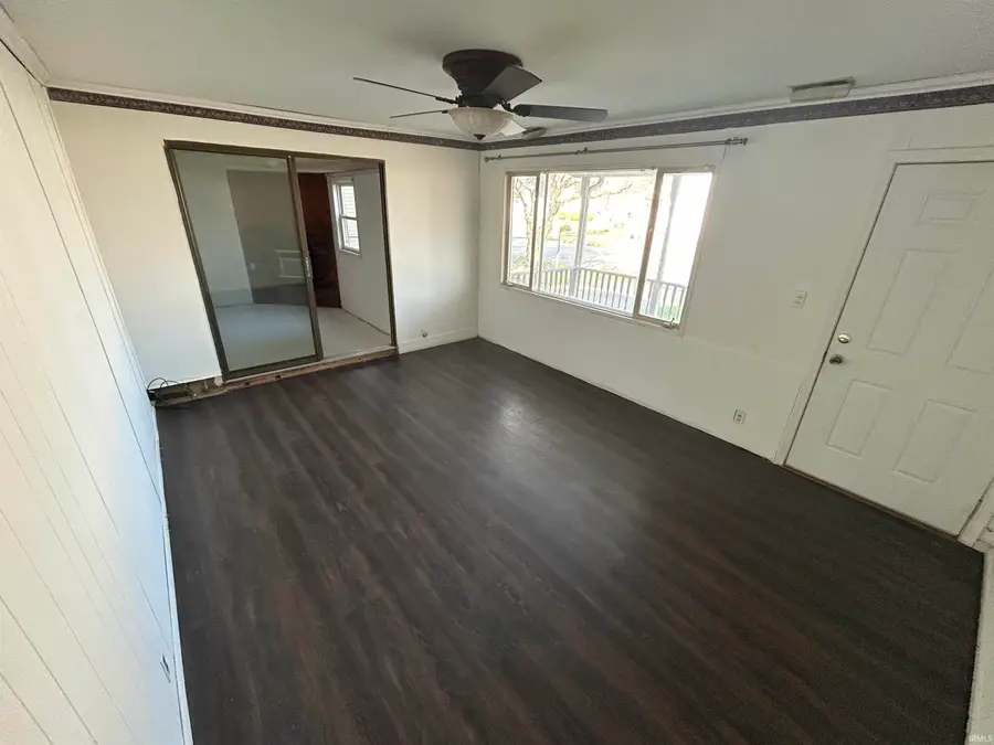 824 S 15th Street, Vincennes, IN 47591 - #3