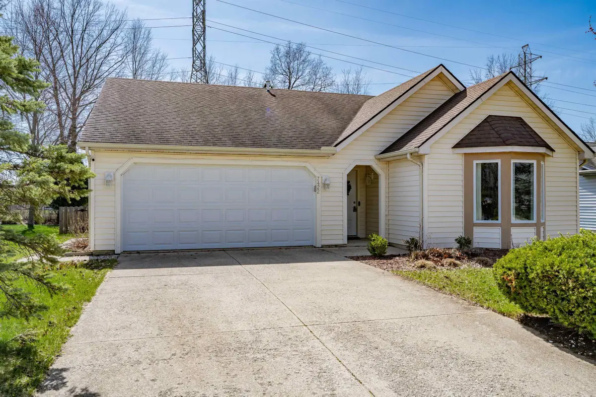 7422 Woodsmill Court, Fort Wayne, IN 46835 - #1