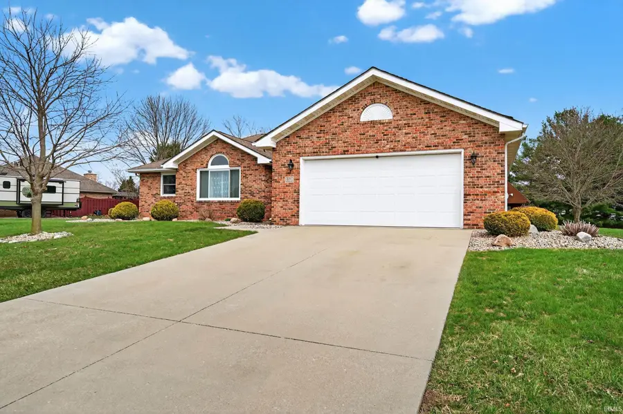 805 Lakeside Drive, Kokomo, IN 46902 - #3