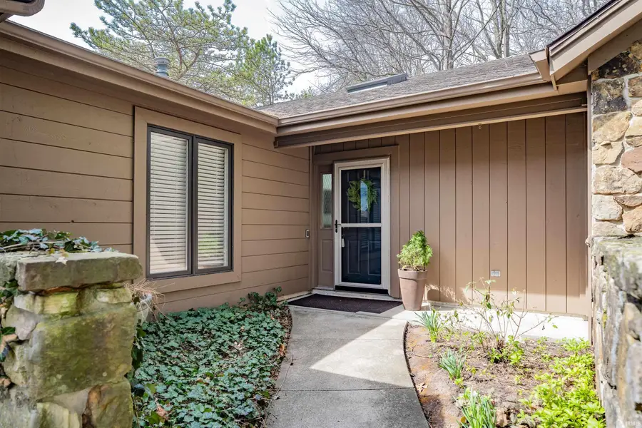 6432 E Canal Pointe Lane, Fort Wayne, IN 46804 - #2