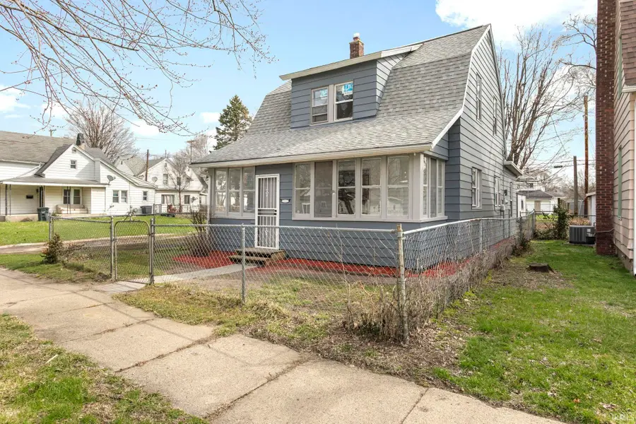 744 Blaine Avenue, South Bend, IN 46616 - #2