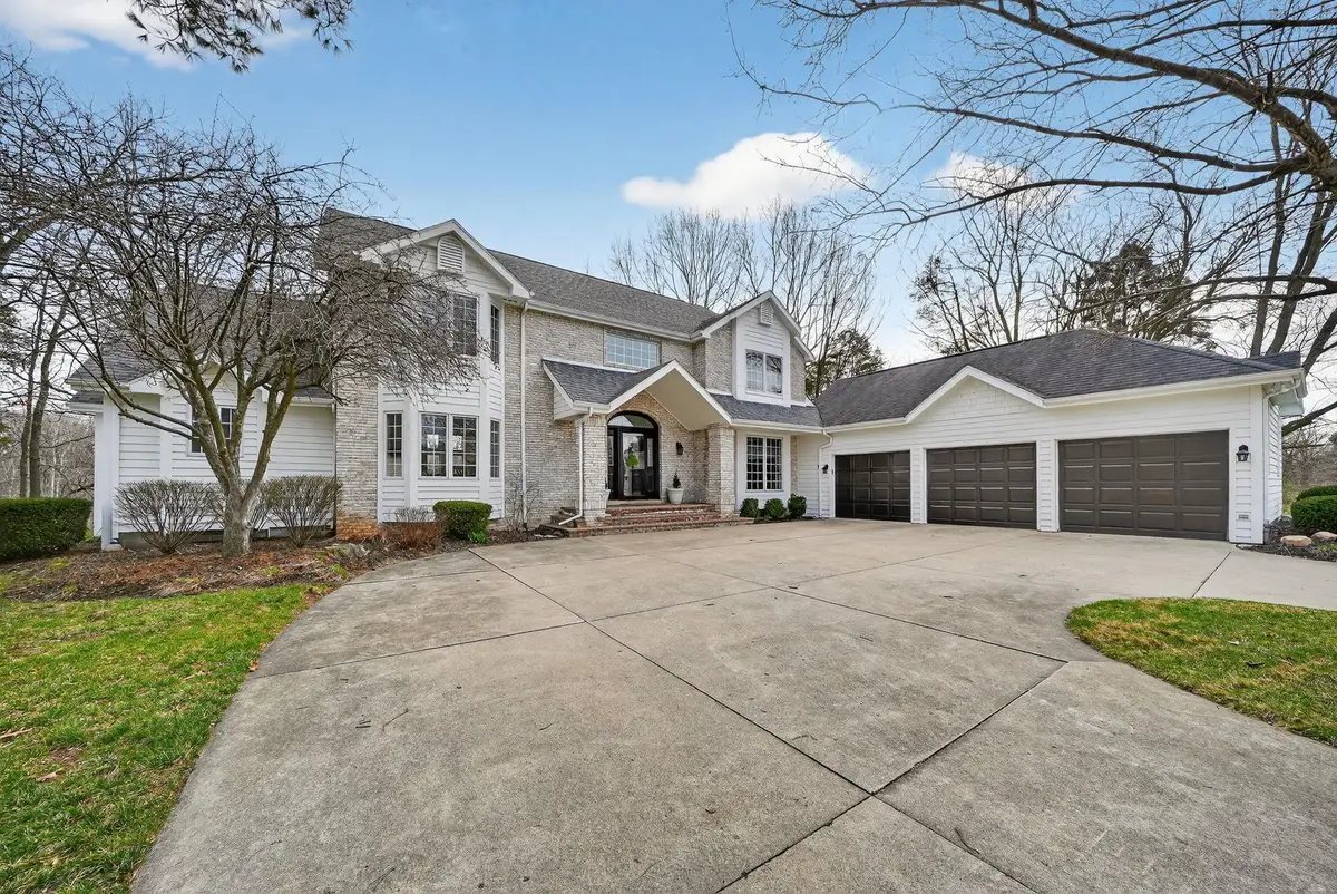 3484 Fox Chase Drive, Bristol, IN 46507 - #1