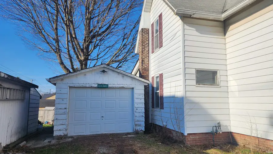 430 W Maple Street, Waterloo, IN 46793 - #3