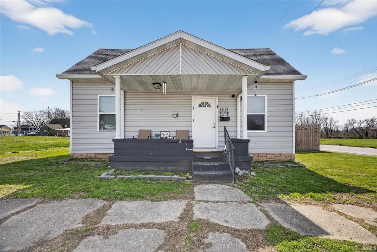 1015 W Van Trees Street, Washington, IN 47501 - #1