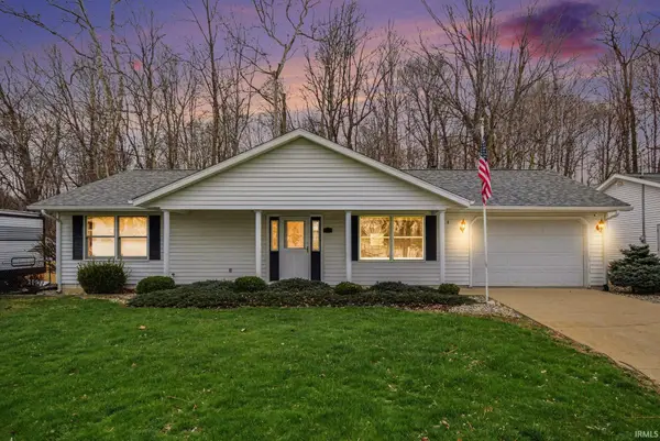 9451 S Amanda Drive, Claypool, IN 46510