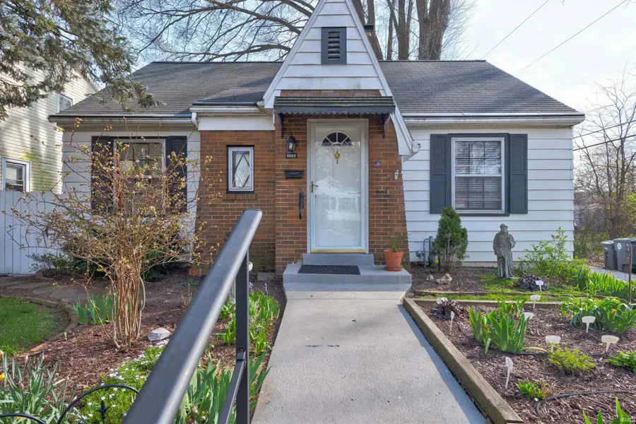 1059 Waggoner Avenue, Evansville, IN 47714 - #2