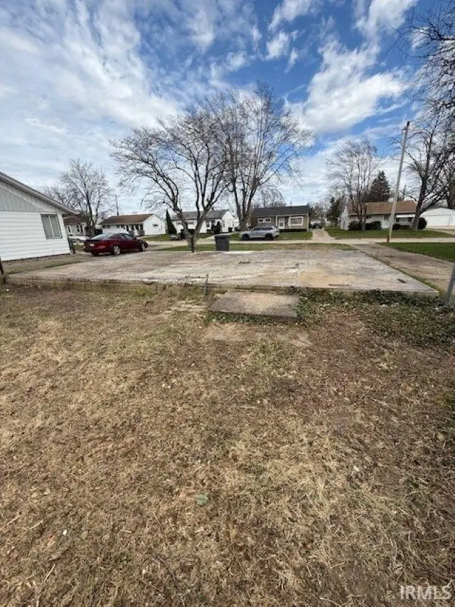 3621 Whitcomb Avenue, South Bend, IN 46614 - #3