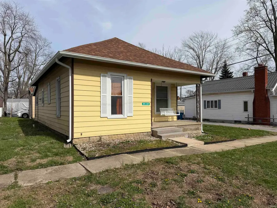 519 Ash Street, Mount Carmel, IL 62863 - #2